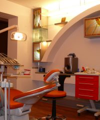 Dental West – Cabinet Centru